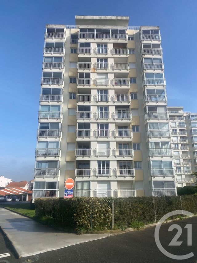 Appartement Studio à louer LES SABLES D OLONNE